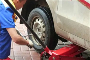 苏尼特右旗附近拖车24小时服务热线电话